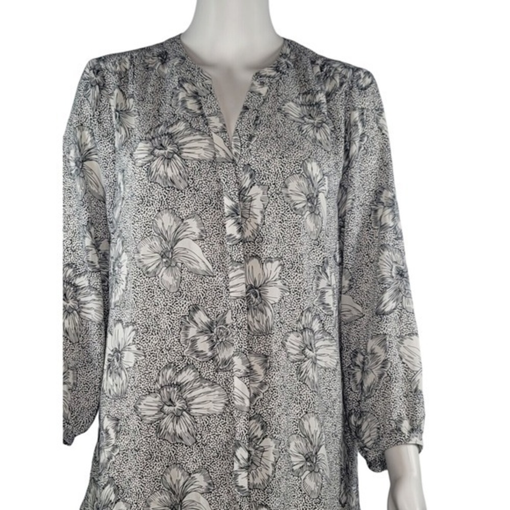 NYDJ‎ Black & White Floral Print Blouse